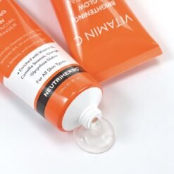 Veido odos valymo gelis su vitaminu C ir citrusų aromatu, tūbelė