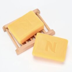 muilas su vitaminu C ir ciberžole tamsesnei odai