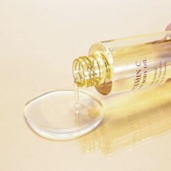 Vitamino C kūno aliejus“ tekstūra – maitinantis ir drėkinantis