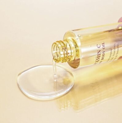 Retinolis ir vitaminas C veido priežiūroje