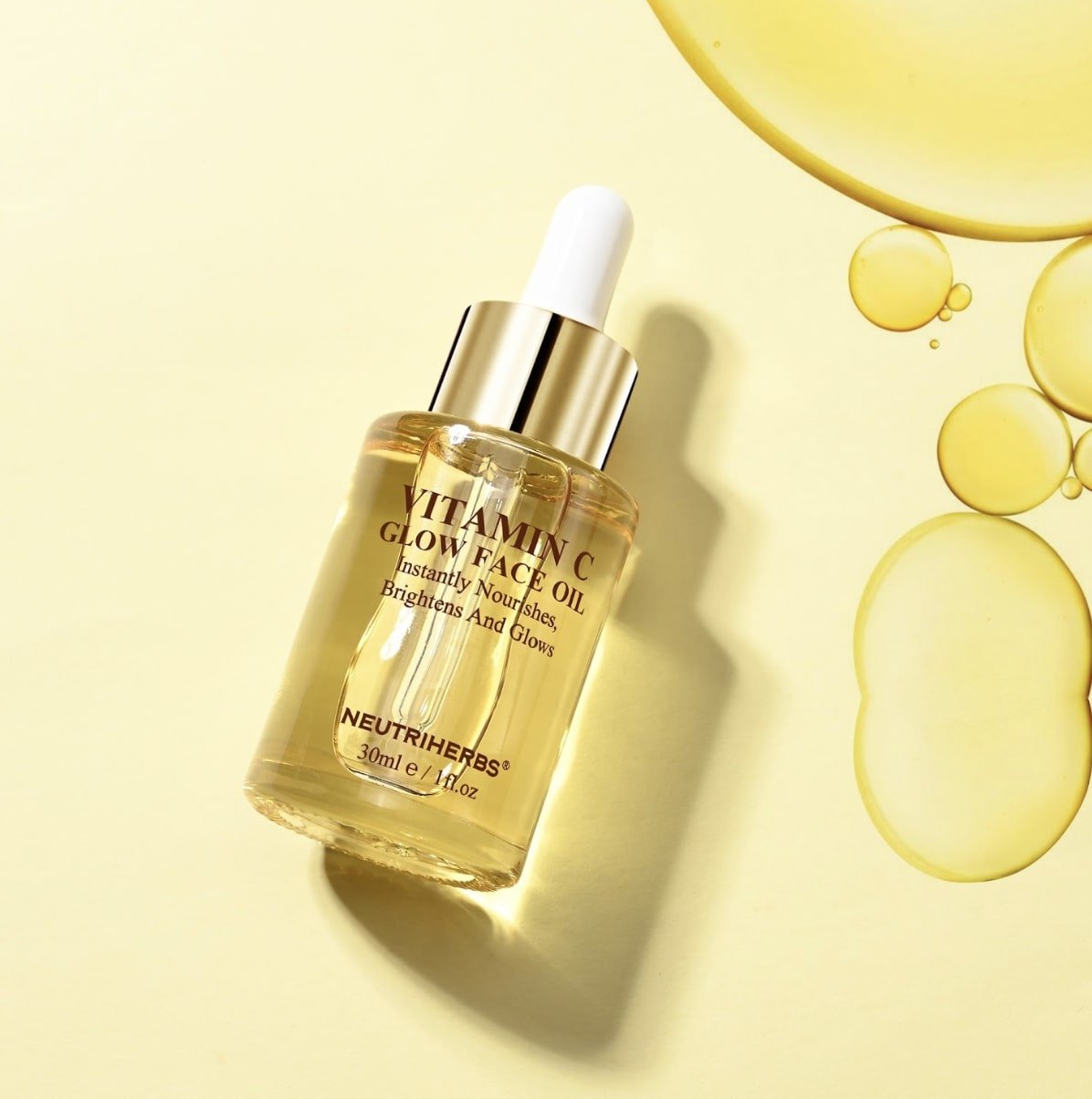 Veido aliejus su vitaminu C – spindinčiai odai